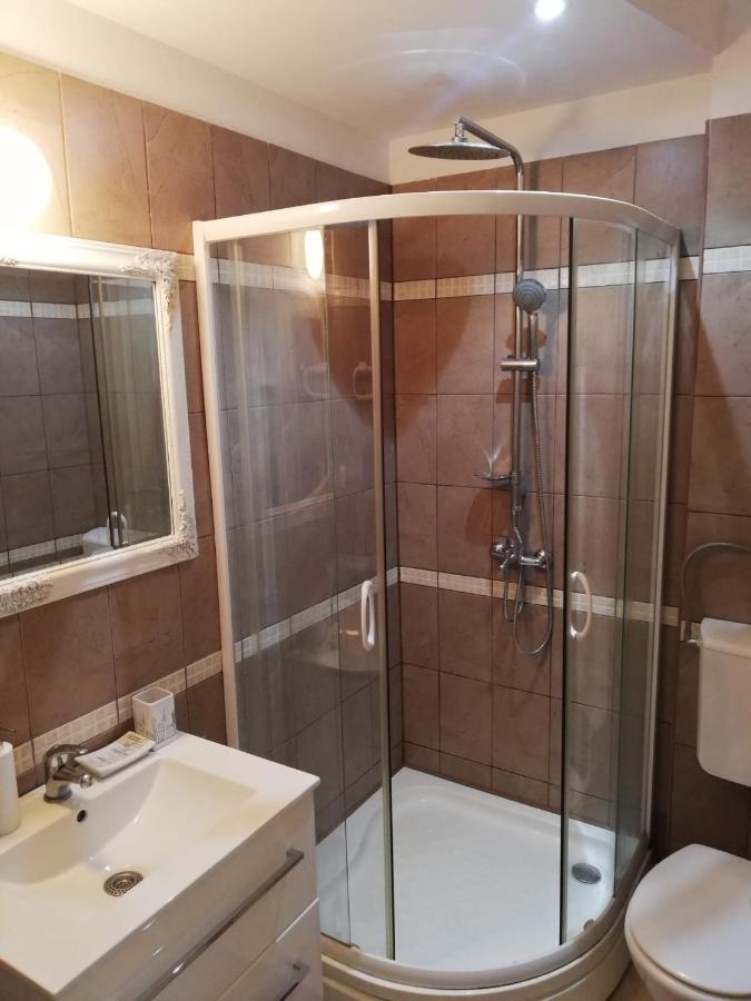 Apartmani Mistral Makarska Zewnętrze zdjęcie