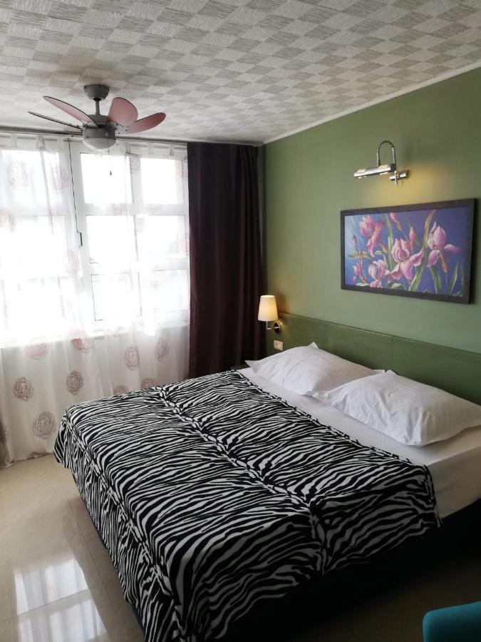 Apartmani Mistral Makarska Zewnętrze zdjęcie